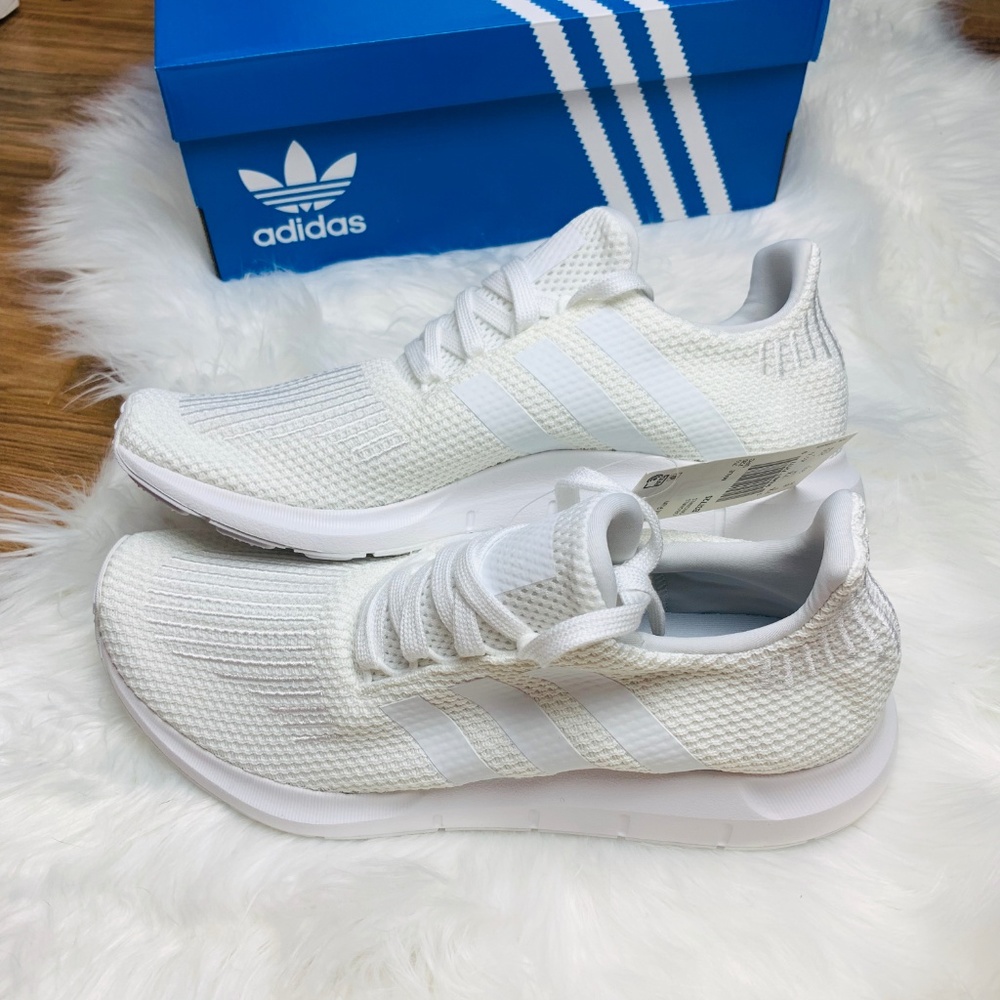 Adidas Swift Run Triple White Shoes - Picture 7 of 8